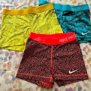 Bunch of women Nike Pro Shorts, size medium.